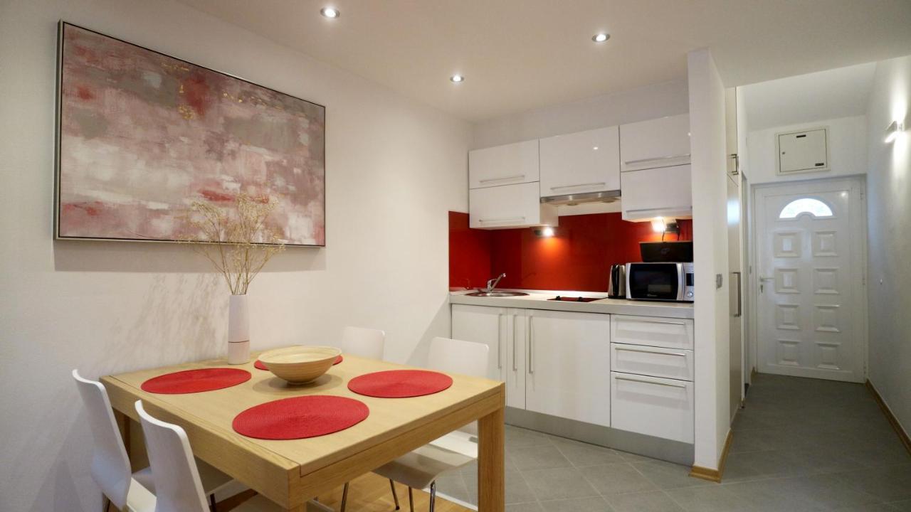 Apartment Ena - Lavica Подстрана Экстерьер фото